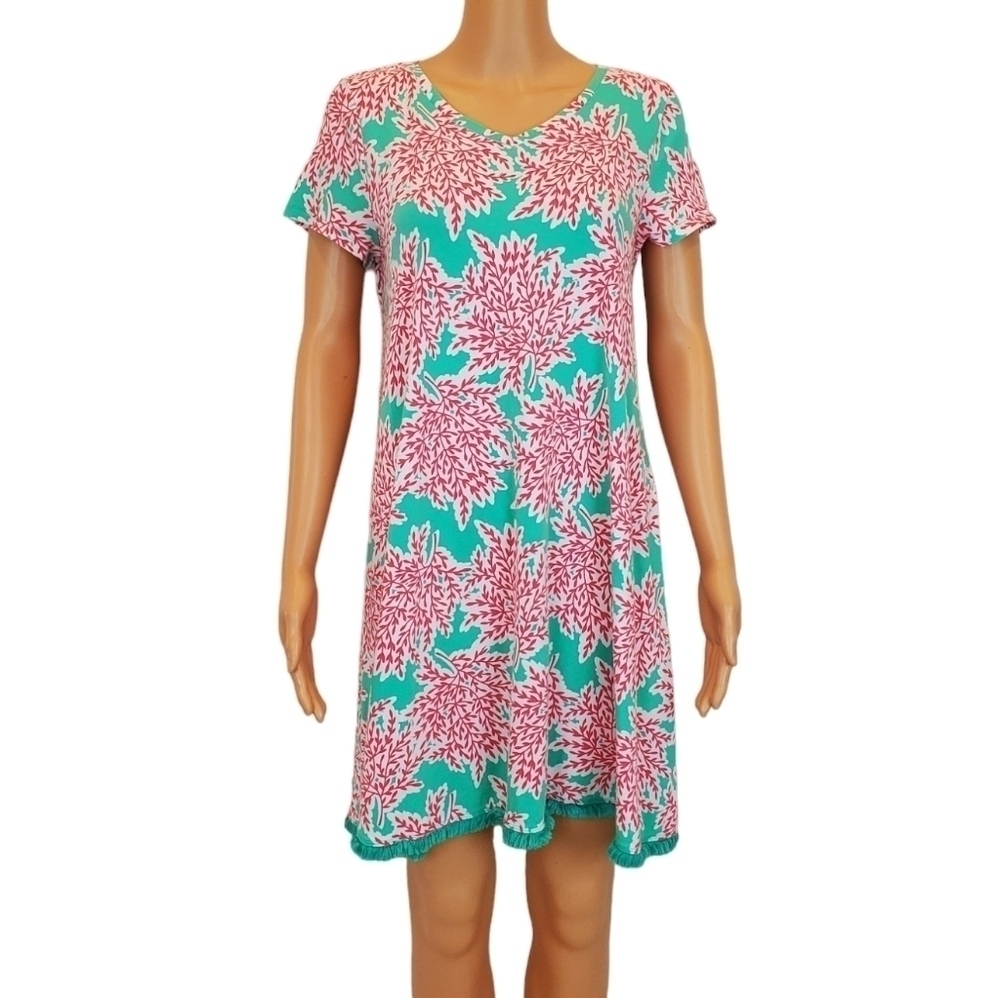 Crown & Ivy floral short sleeve dress